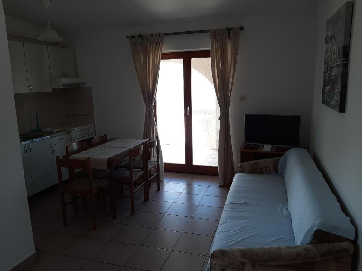 Apartments Keti Pag Town Extérieur photo