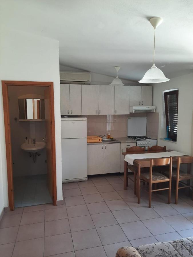 Apartments Keti Pag Town Extérieur photo