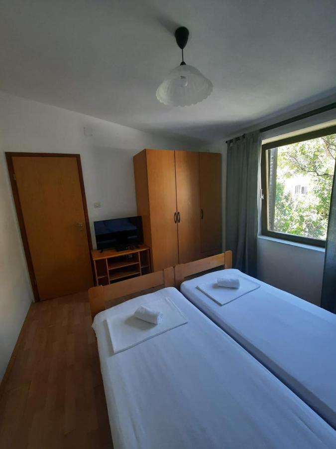Apartments Keti Pag Town Extérieur photo
